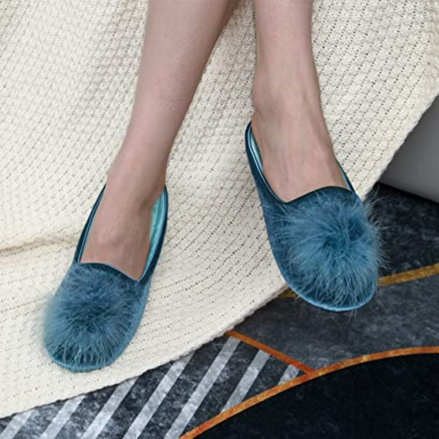 GRITHEIM Women's Fuzzy Pom Pom - Insole Memory Foam incelemesi ve fiyatı